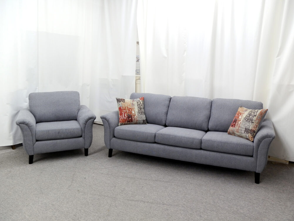 23150 23152 - Sofa & Chair