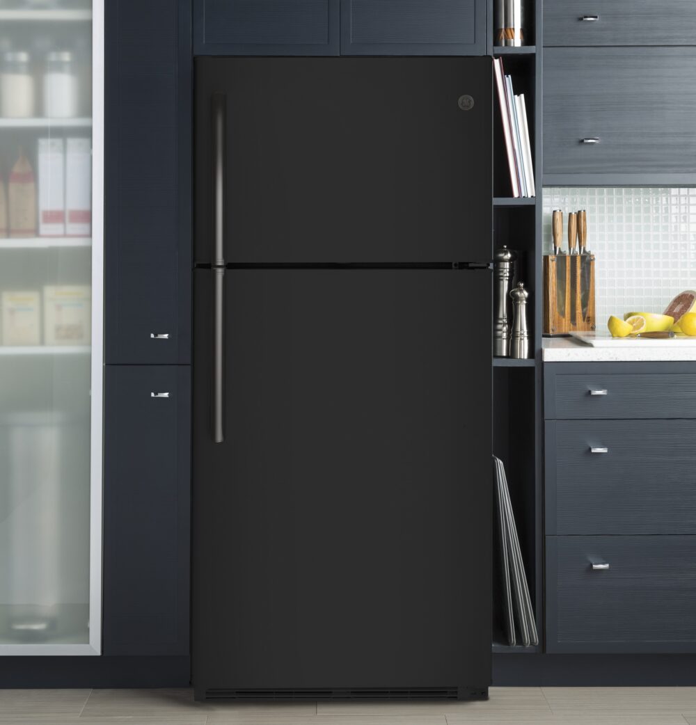 23732 - fridge - GTE18FTLKBB - kitchen