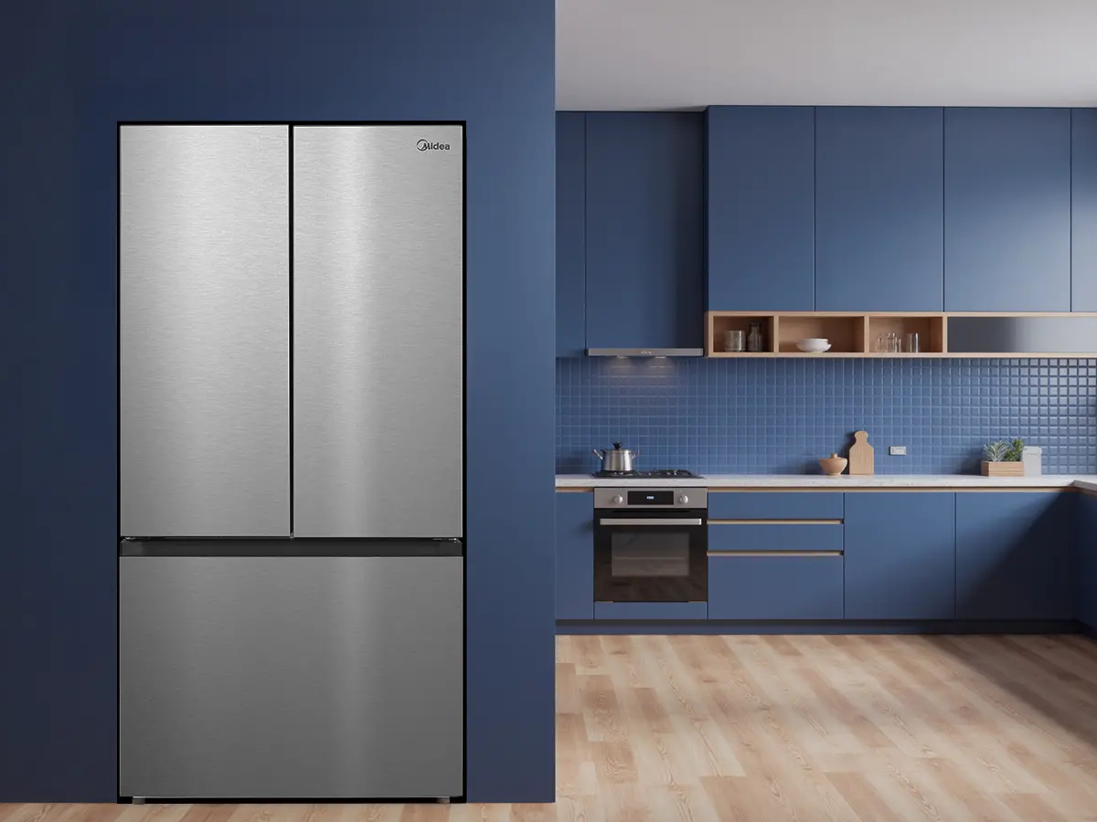 27002 - fridge - MRF2317AST - in - room 27002 - fridge - MRF2317AST - in - room